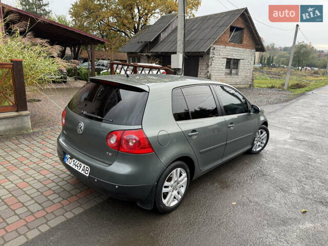 Серый Фольксваген Гольф, объемом двигателя 1.39 л и пробегом 275 тыс. км за 6250 $, фото 10 на Automoto.ua