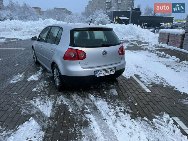 Сірий Фольксваген Гольф, об'ємом двигуна 1.6 л та пробігом 203 тис. км за 5700 $, фото 7 на Automoto.ua