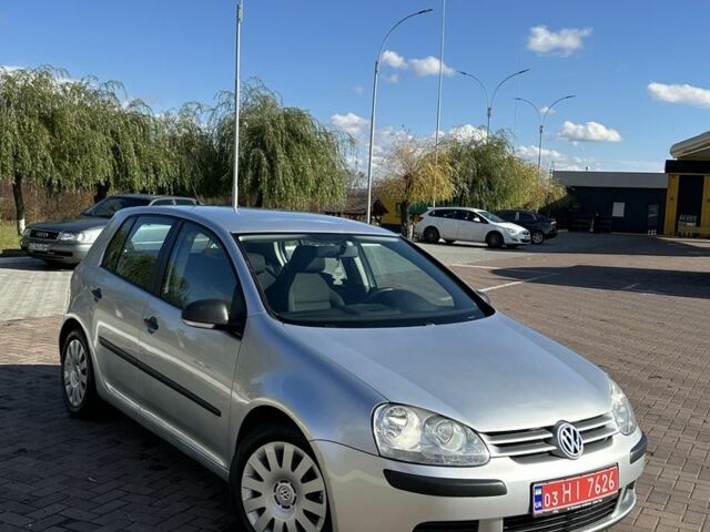 Серый Фольксваген Гольф, объемом двигателя 1.4 л и пробегом 217 тыс. км за 5450 $, фото 7 на Automoto.ua