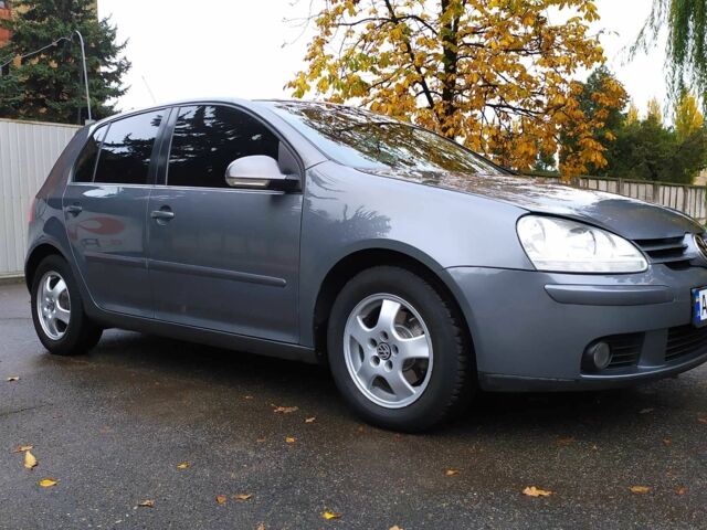 Серый Фольксваген Гольф, объемом двигателя 1.6 л и пробегом 240 тыс. км за 6150 $, фото 5 на Automoto.ua