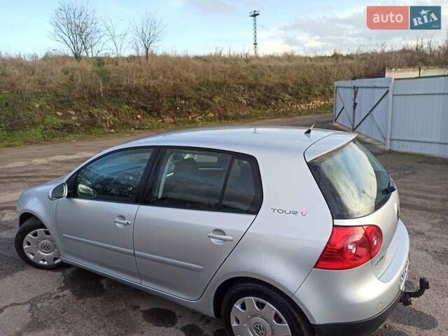 Серый Фольксваген Гольф, объемом двигателя 1.4 л и пробегом 190 тыс. км за 5999 $, фото 5 на Automoto.ua