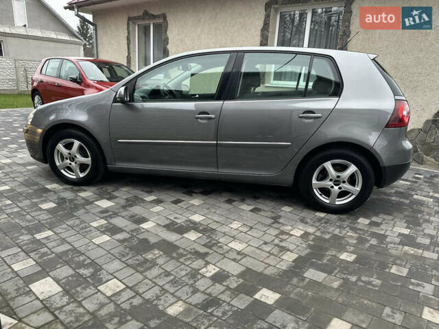 Сірий Фольксваген Гольф, об'ємом двигуна 1.6 л та пробігом 167 тис. км за 6550 $, фото 7 на Automoto.ua