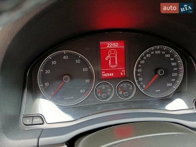 Серый Фольксваген Гольф, объемом двигателя 1.6 л и пробегом 193 тыс. км за 5999 $, фото 18 на Automoto.ua