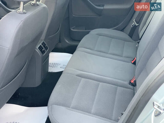 Сірий Фольксваген Гольф, об'ємом двигуна 1.4 л та пробігом 211 тис. км за 6850 $, фото 13 на Automoto.ua