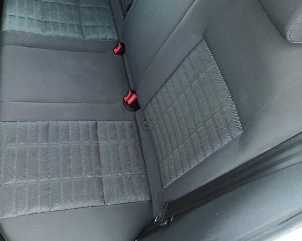 Серый Фольксваген Гольф, объемом двигателя 1.4 л и пробегом 190 тыс. км за 5999 $, фото 25 на Automoto.ua