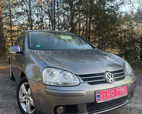 Сірий Фольксваген Гольф, об'ємом двигуна 1.6 л та пробігом 250 тис. км за 6799 $, фото 5 на Automoto.ua