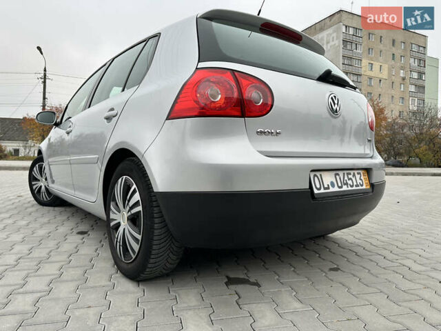 Серый Фольксваген Гольф, объемом двигателя 1.4 л и пробегом 249 тыс. км за 5999 $, фото 25 на Automoto.ua