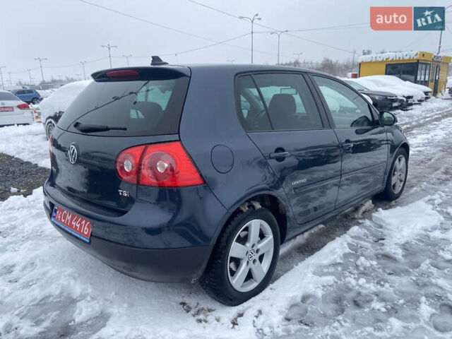 Серый Фольксваген Гольф, объемом двигателя 1.4 л и пробегом 231 тыс. км за 5950 $, фото 3 на Automoto.ua