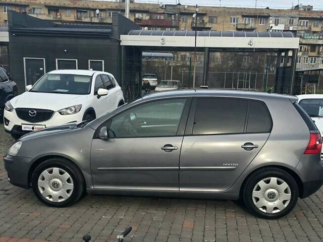 Серый Фольксваген Гольф, объемом двигателя 1.6 л и пробегом 299 тыс. км за 6790 $, фото 7 на Automoto.ua