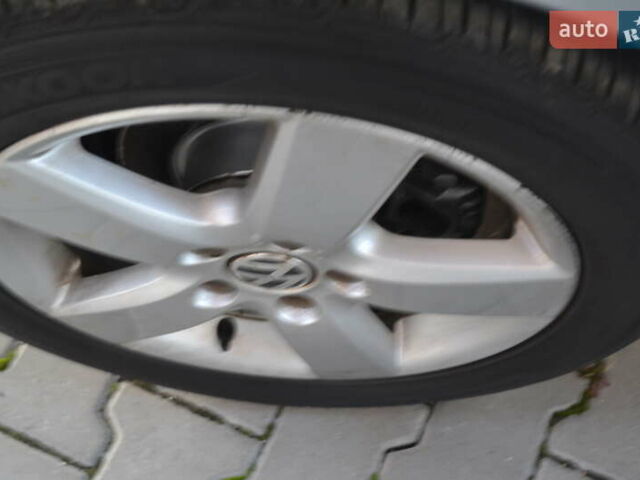 Сірий Фольксваген Гольф, об'ємом двигуна 1.6 л та пробігом 162 тис. км за 7200 $, фото 35 на Automoto.ua