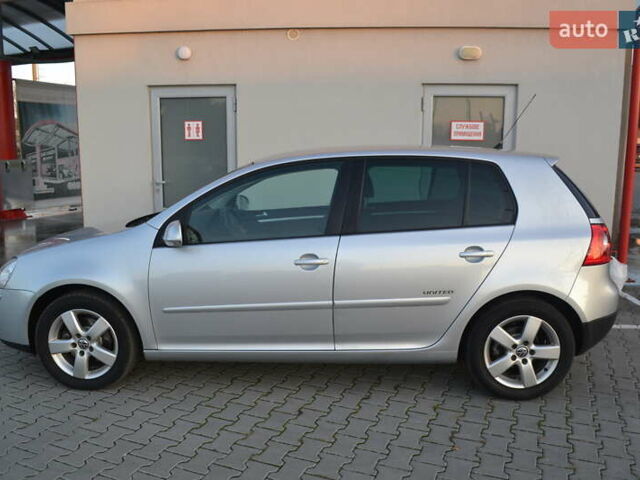 Сірий Фольксваген Гольф, об'ємом двигуна 1.6 л та пробігом 162 тис. км за 7200 $, фото 11 на Automoto.ua