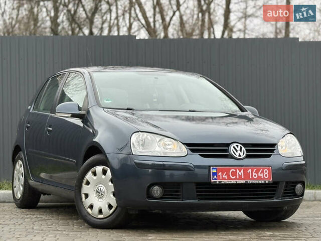 Сірий Фольксваген Гольф, об'ємом двигуна 1.6 л та пробігом 229 тис. км за 5555 $, фото 17 на Automoto.ua