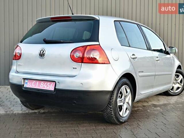 Сірий Фольксваген Гольф, об'ємом двигуна 1.6 л та пробігом 200 тис. км за 5790 $, фото 6 на Automoto.ua