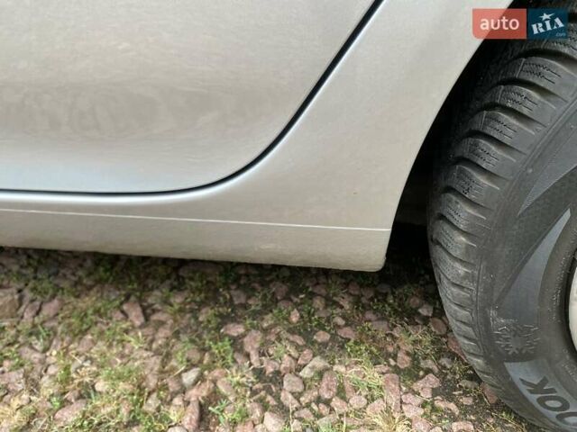 Серый Фольксваген Гольф, объемом двигателя 1.39 л и пробегом 223 тыс. км за 5750 $, фото 11 на Automoto.ua