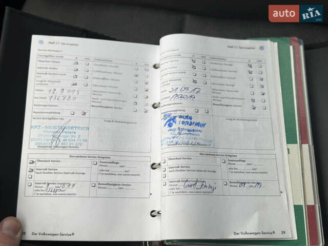 Сірий Фольксваген Гольф, об'ємом двигуна 1.6 л та пробігом 229 тис. км за 5555 $, фото 81 на Automoto.ua