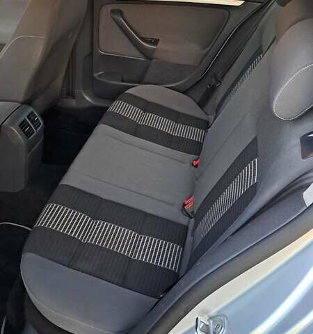 Сірий Фольксваген Гольф, об'ємом двигуна 1.39 л та пробігом 240 тис. км за 6500 $, фото 15 на Automoto.ua