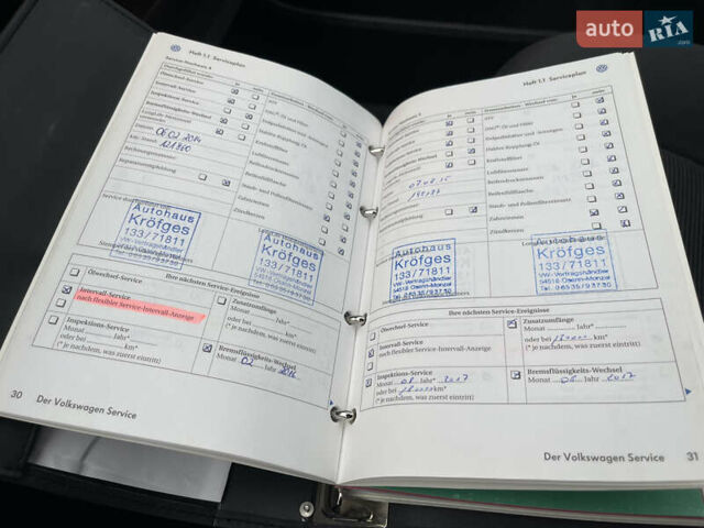 Серый Фольксваген Гольф, объемом двигателя 1.97 л и пробегом 261 тыс. км за 7700 $, фото 43 на Automoto.ua