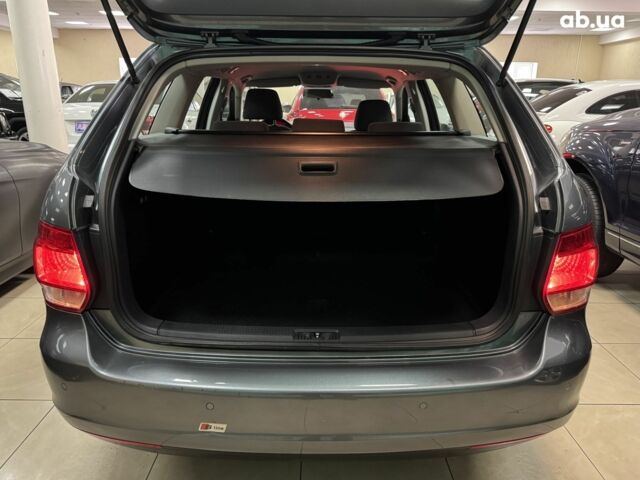 Сірий Фольксваген Гольф, об'ємом двигуна 0 л та пробігом 217 тис. км за 5800 $, фото 6 на Automoto.ua