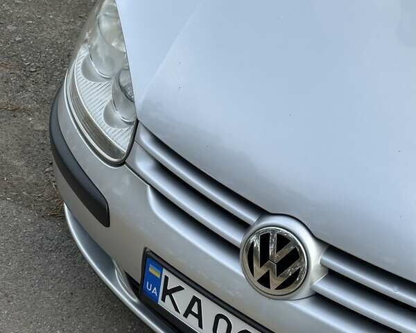 Сірий Фольксваген Гольф, об'ємом двигуна 1.6 л та пробігом 222 тис. км за 6000 $, фото 17 на Automoto.ua