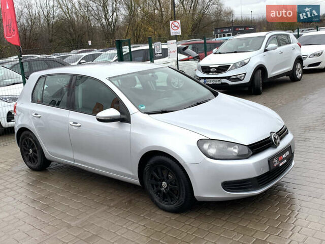 Серый Фольксваген Гольф, объемом двигателя 1.4 л и пробегом 228 тыс. км за 6899 $, фото 6 на Automoto.ua