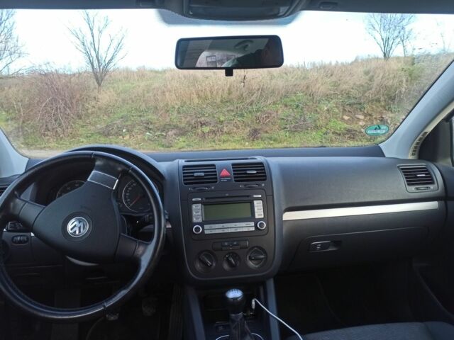 Серый Фольксваген Гольф, объемом двигателя 0 л и пробегом 190 тыс. км за 5999 $, фото 5 на Automoto.ua