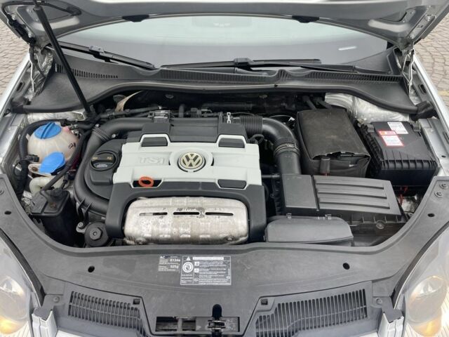 Сірий Фольксваген Гольф, об'ємом двигуна 1.4 л та пробігом 199 тис. км за 8000 $, фото 4 на Automoto.ua