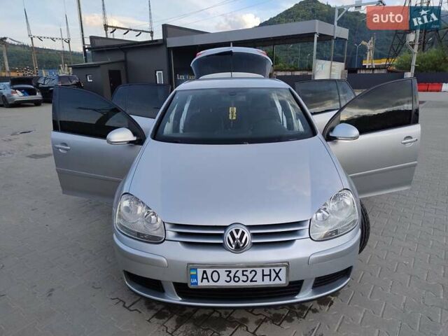 Сірий Фольксваген Гольф, об'ємом двигуна 1.9 л та пробігом 295 тис. км за 5300 $, фото 11 на Automoto.ua