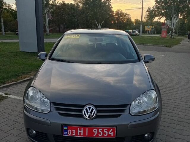 Серый Фольксваген Гольф, объемом двигателя 1.6 л и пробегом 196 тыс. км за 6399 $, фото 5 на Automoto.ua
