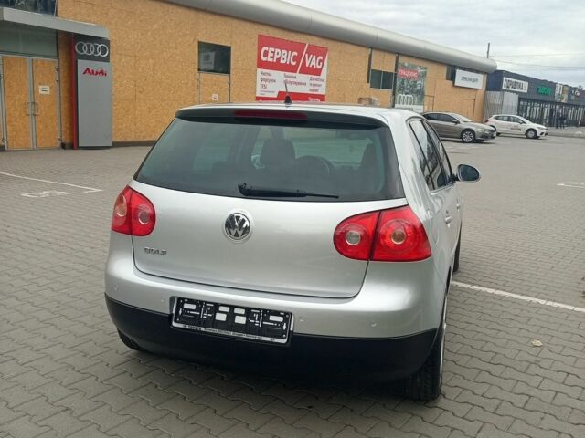 Серый Фольксваген Гольф, объемом двигателя 1.6 л и пробегом 240 тыс. км за 6500 $, фото 6 на Automoto.ua