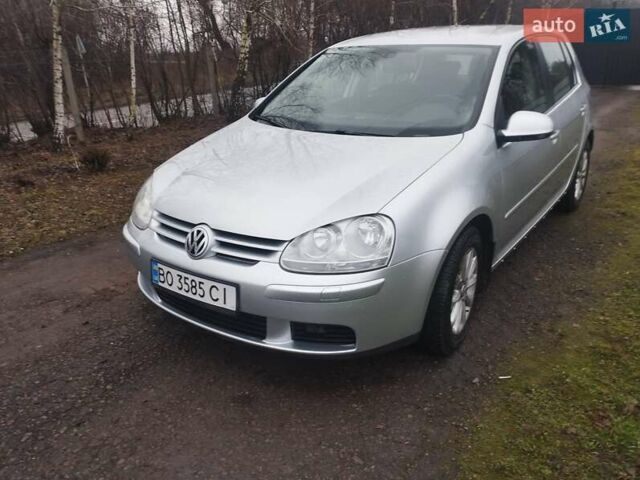 Серый Фольксваген Гольф, объемом двигателя 1.6 л и пробегом 270 тыс. км за 5500 $, фото 5 на Automoto.ua