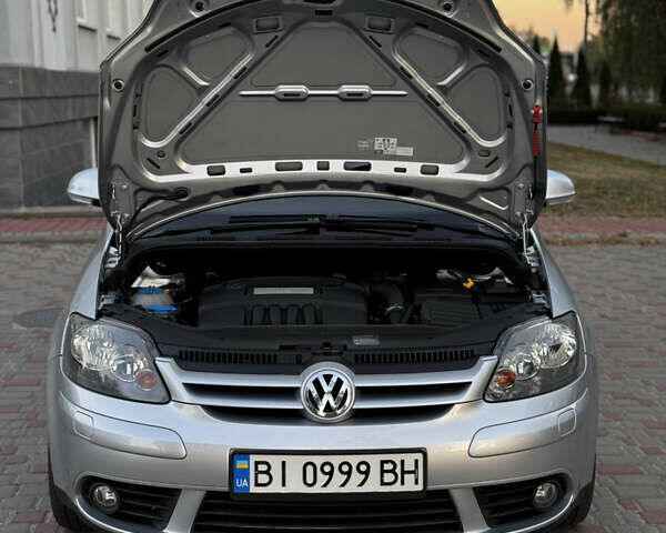 Серый Фольксваген Гольф, объемом двигателя 1.6 л и пробегом 248 тыс. км за 7200 $, фото 26 на Automoto.ua