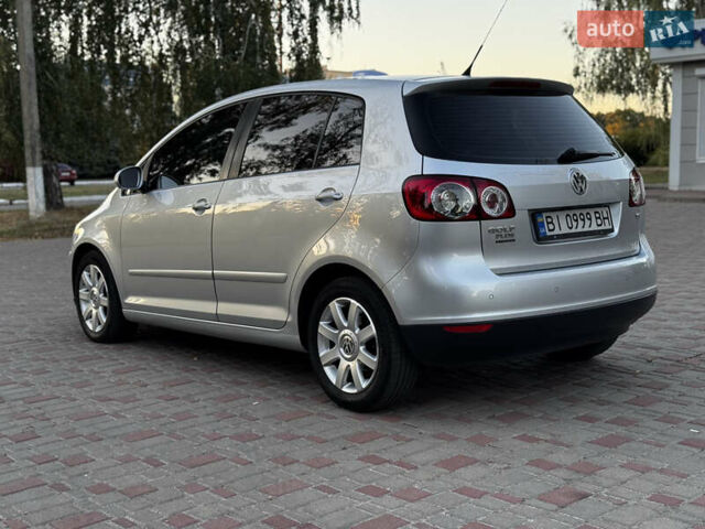 Серый Фольксваген Гольф, объемом двигателя 1.6 л и пробегом 248 тыс. км за 7200 $, фото 4 на Automoto.ua