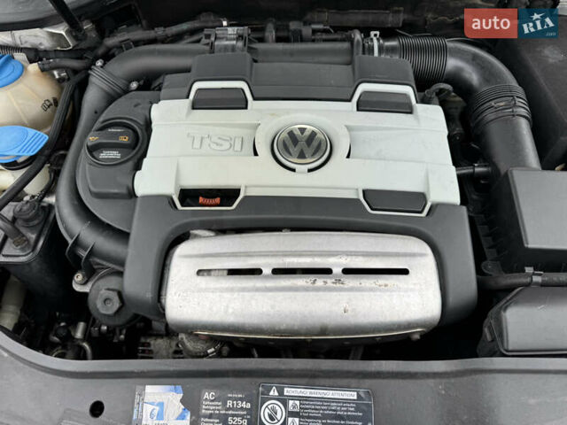 Сірий Фольксваген Гольф, об'ємом двигуна 1.4 л та пробігом 217 тис. км за 7800 $, фото 63 на Automoto.ua