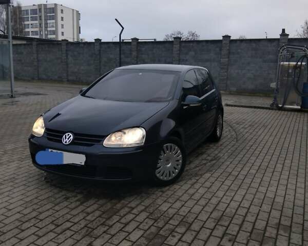 Серый Фольксваген Гольф, объемом двигателя 1.9 л и пробегом 260 тыс. км за 2500 $, фото 3 на Automoto.ua