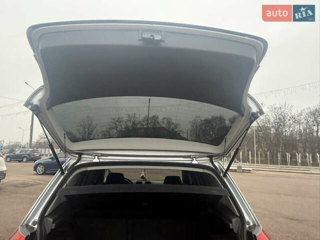 Серый Фольксваген Гольф, объемом двигателя 1.6 л и пробегом 185 тыс. км за 5800 $, фото 17 на Automoto.ua