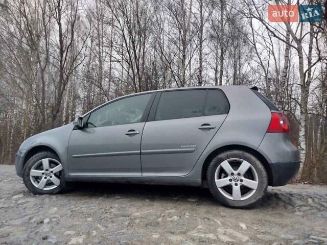 Сірий Фольксваген Гольф, об'ємом двигуна 1.4 л та пробігом 300 тис. км за 4700 $, фото 23 на Automoto.ua