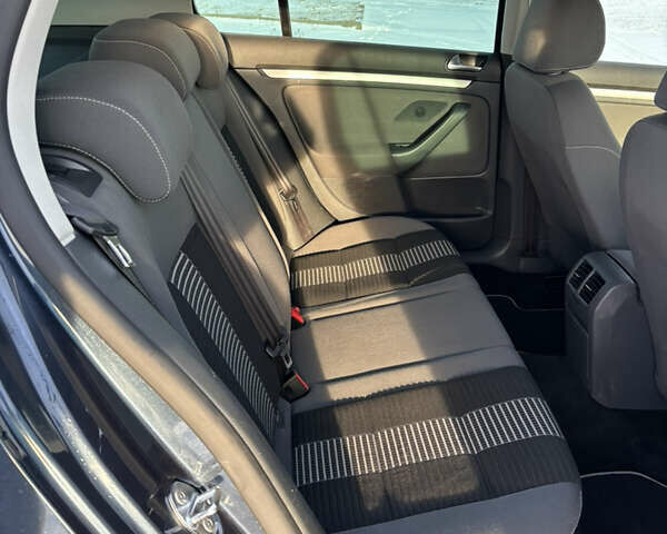 Сірий Фольксваген Гольф, об'ємом двигуна 1.4 л та пробігом 230 тис. км за 5700 $, фото 13 на Automoto.ua