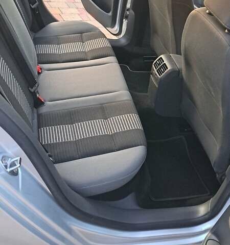 Сірий Фольксваген Гольф, об'ємом двигуна 1.39 л та пробігом 240 тис. км за 6500 $, фото 13 на Automoto.ua