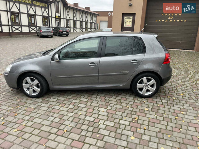 Серый Фольксваген Гольф, объемом двигателя 1.6 л и пробегом 177 тыс. км за 6850 $, фото 4 на Automoto.ua