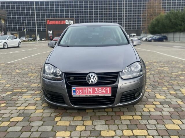Сірий Фольксваген Гольф, об'ємом двигуна 1.4 л та пробігом 194 тис. км за 7700 $, фото 1 на Automoto.ua