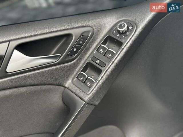 Фольксваген Гольф 2008 у Мукачеве на Automoto.ua Сірий Фольксваген Гольф, об'ємом двигуна 1.39 л та пробігом 238 тис. км за 8650 $, фото 14 на Automoto.ua