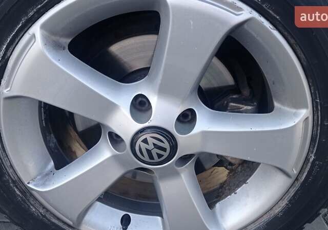 Сірий Фольксваген Гольф, об'ємом двигуна 1.6 л та пробігом 281 тис. км за 6250 $, фото 6 на Automoto.ua