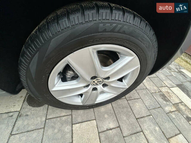 Серый Фольксваген Гольф, объемом двигателя 1.6 л и пробегом 202 тыс. км за 8300 $, фото 23 на Automoto.ua