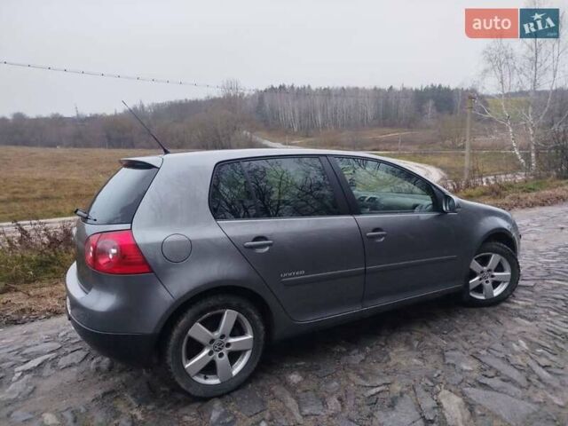 Сірий Фольксваген Гольф, об'ємом двигуна 1.4 л та пробігом 300 тис. км за 4700 $, фото 27 на Automoto.ua
