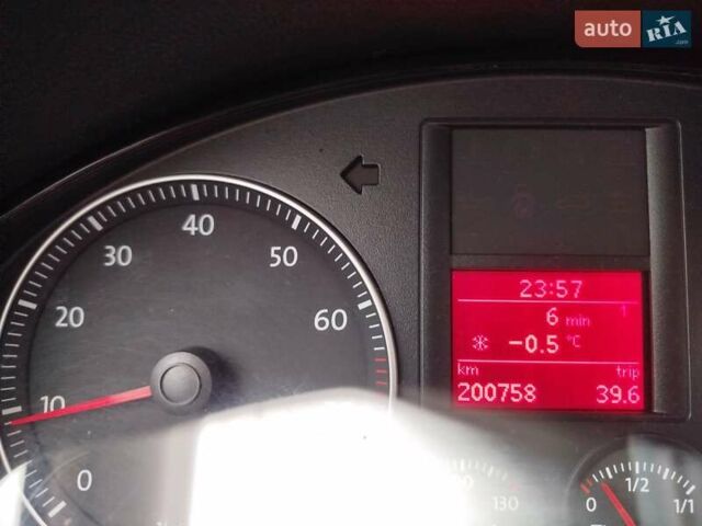 Серый Фольксваген Гольф, объемом двигателя 1.4 л и пробегом 201 тыс. км за 6900 $, фото 25 на Automoto.ua