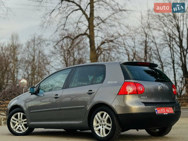 Серый Фольксваген Гольф, объемом двигателя 1.6 л и пробегом 170 тыс. км за 6600 $, фото 25 на Automoto.ua