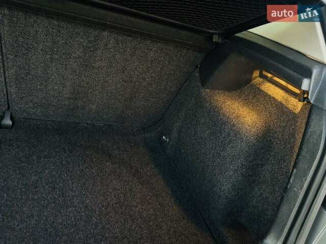 Сірий Фольксваген Гольф, об'ємом двигуна 1.6 л та пробігом 170 тис. км за 6600 $, фото 75 на Automoto.ua