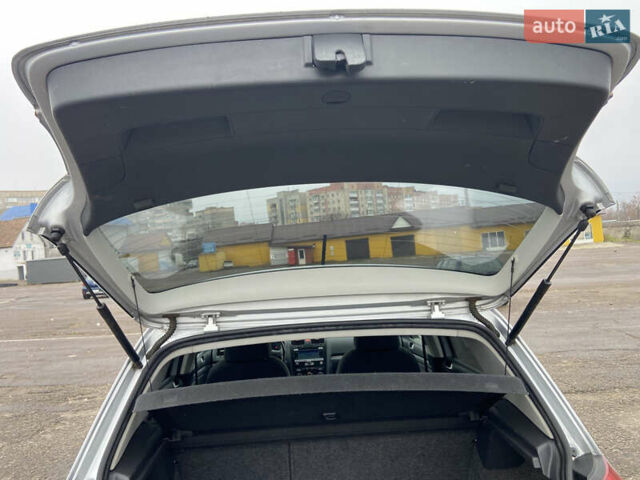 Серый Фольксваген Гольф, объемом двигателя 1.4 л и пробегом 191 тыс. км за 6350 $, фото 43 на Automoto.ua