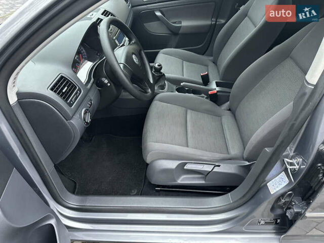 Сірий Фольксваген Гольф, об'ємом двигуна 1.6 л та пробігом 167 тис. км за 6550 $, фото 24 на Automoto.ua