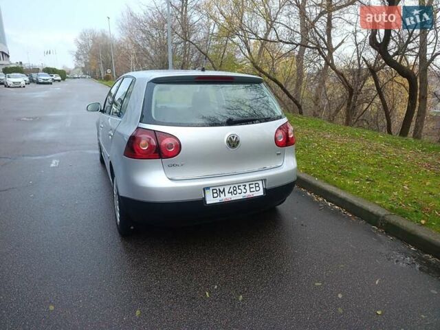 Серый Фольксваген Гольф, объемом двигателя 1.6 л и пробегом 280 тыс. км за 6500 $, фото 5 на Automoto.ua